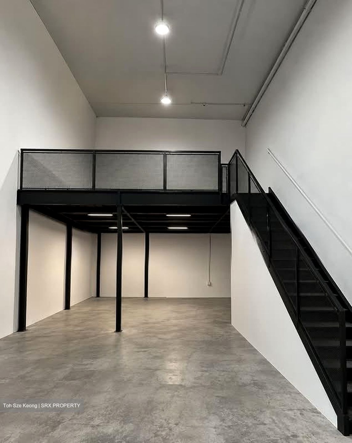 In Space (D19), Factory #555021211
